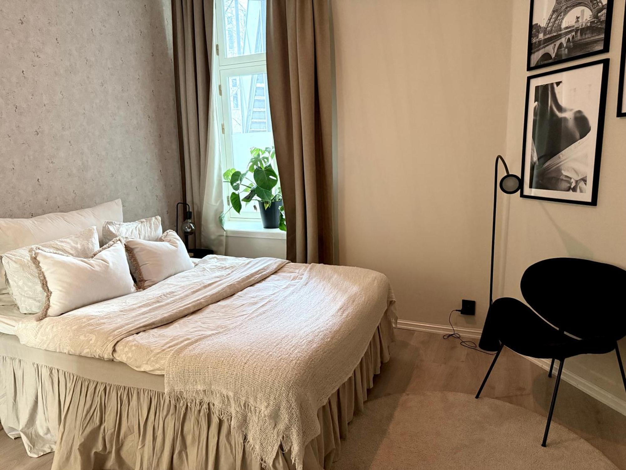 Beautiful Two Room Apartment In Oslo Осло